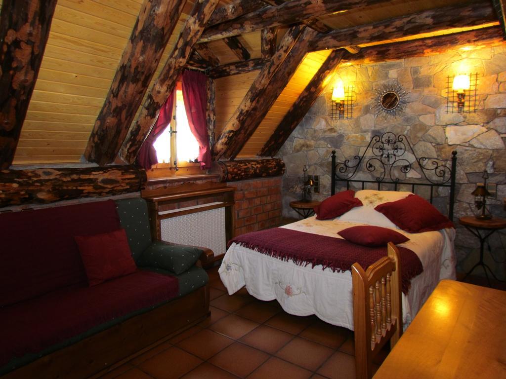 Casa Rural Fontamil Gistain Room photo